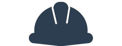 Dunkelblauer Bauhelm mit zwei vertikalen Linien oben.